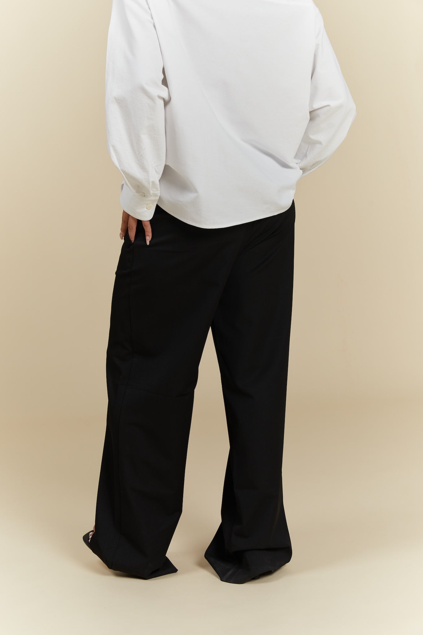  – M – 169cm