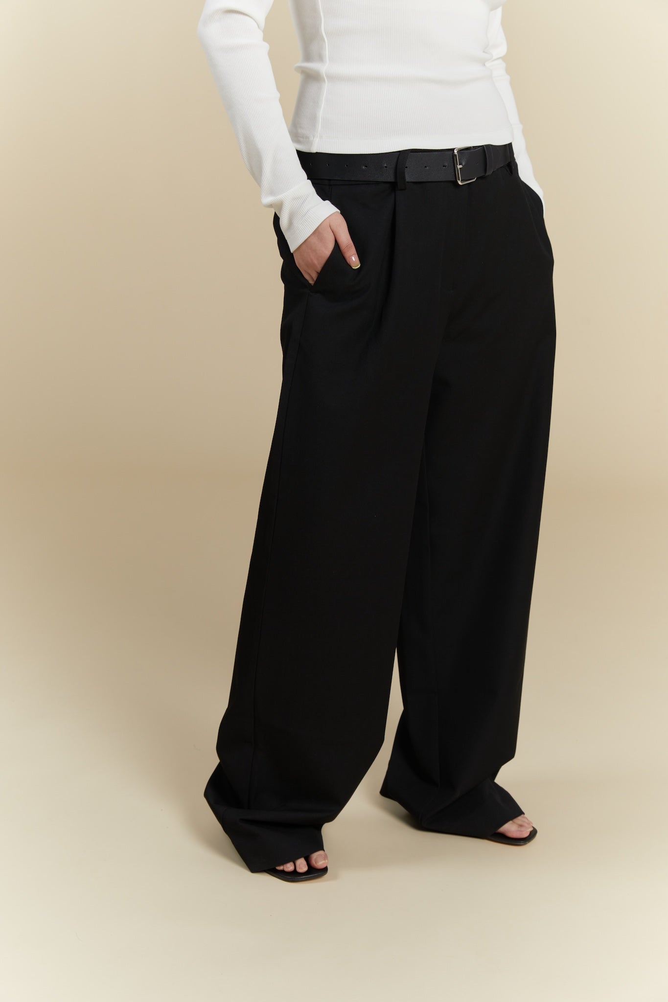 – M – 166cm